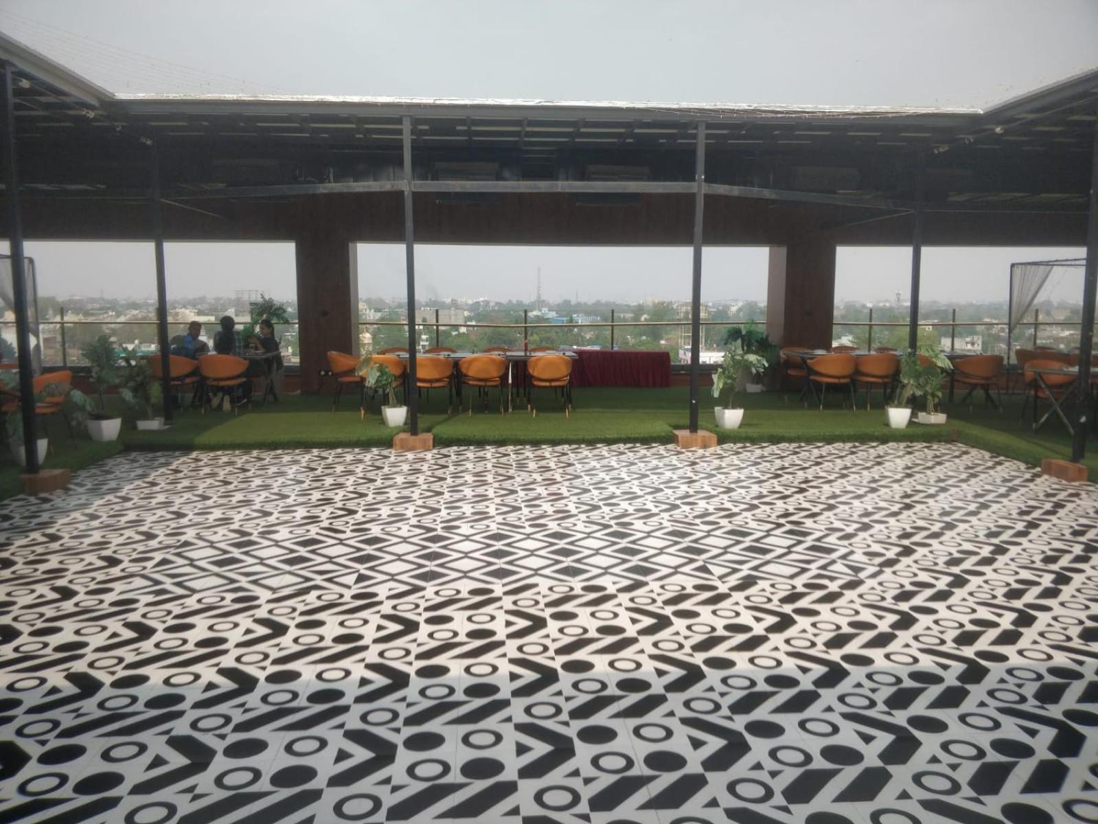 Motel Bilaspur City エクステリア 写真