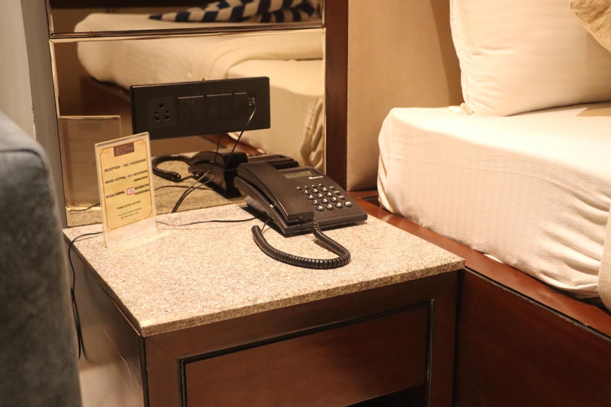 Motel Bilaspur City エクステリア 写真