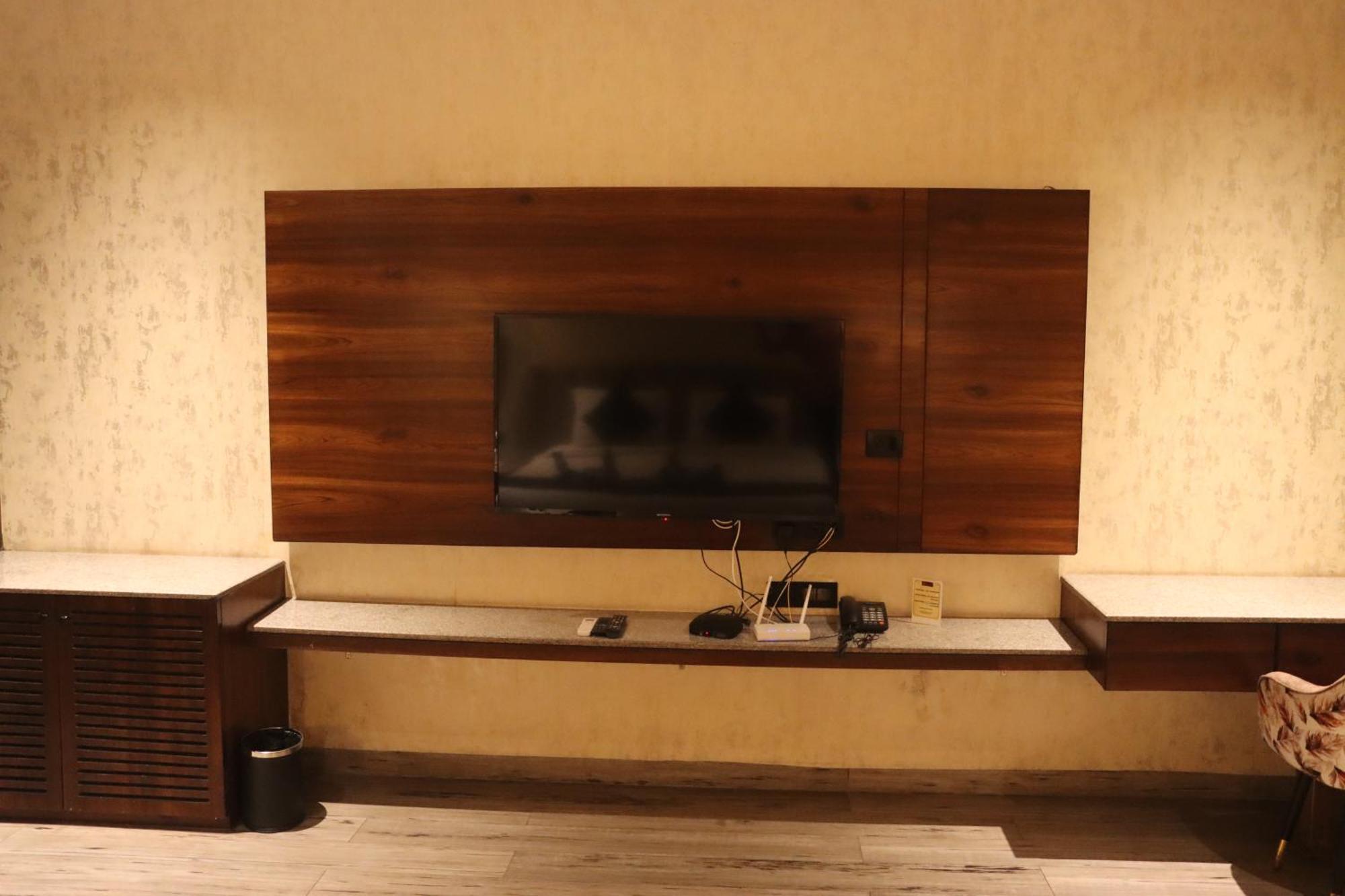 Motel Bilaspur City エクステリア 写真